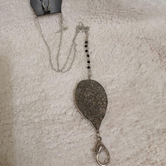 FROND FANTASY" BLACK LANYARD NECKLACE & EARRING SET. NWT - Picture 1 of 3